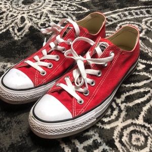 Converse Size 9